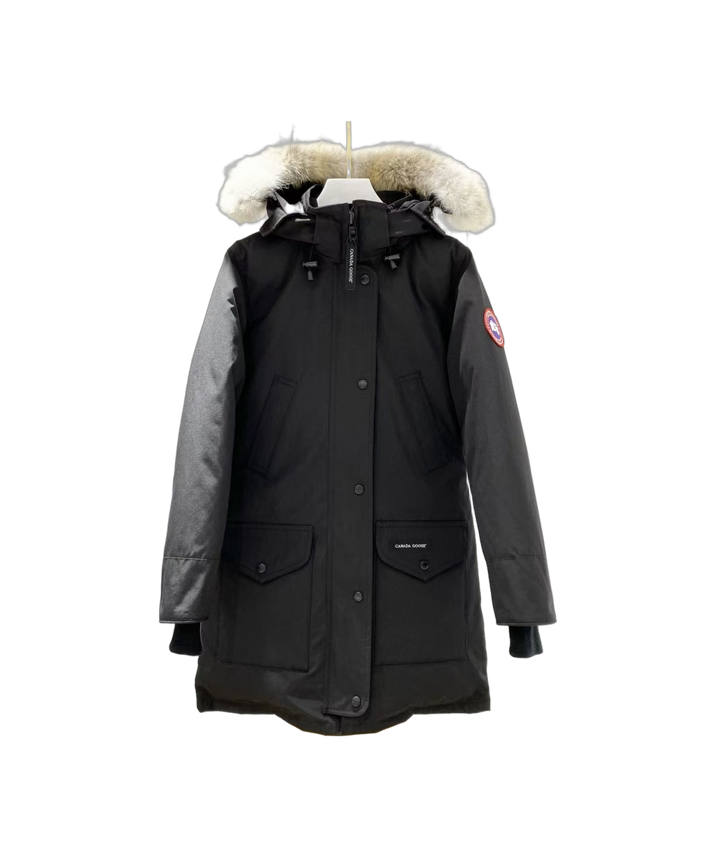 Canada Goose Women's Trillium Fur-Trim Parka | 625-Fill Down