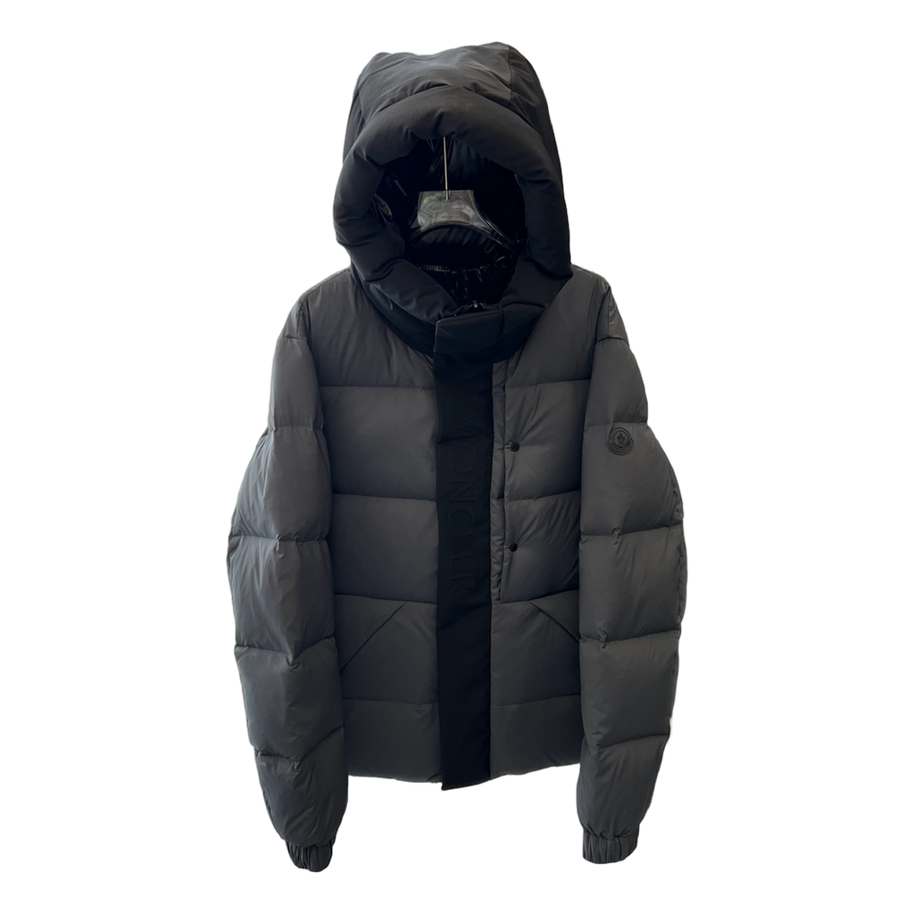 Moncler Contrast-Hood Colour-Block Puffer Jacket | Premium Down