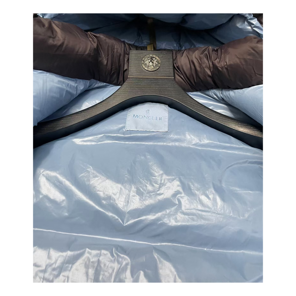 Moncler Oversized Chest-Badge Hooded Puffer Jacket | Premium Down